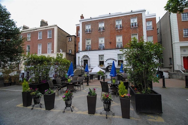 Gallery - Lansdowne Hotel
