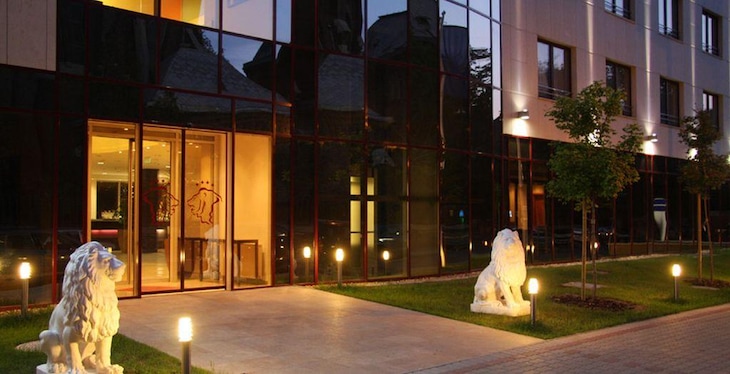 Gallery - Lions Garden Hotel