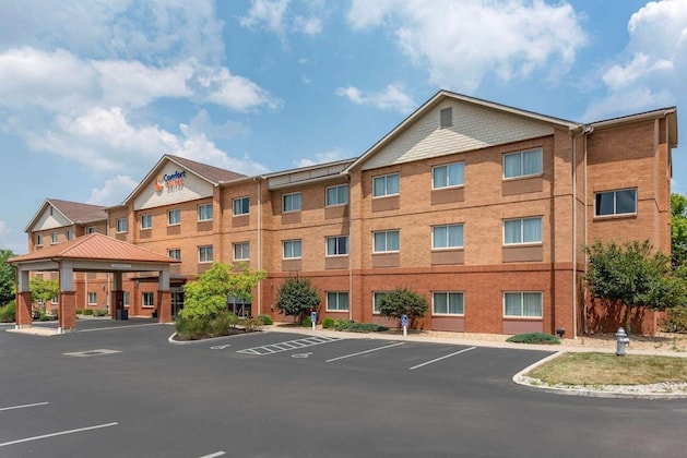 Gallery - Comfort Suites Mason