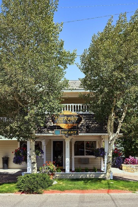 Gallery - Parkway Inn Of Jackson Hole