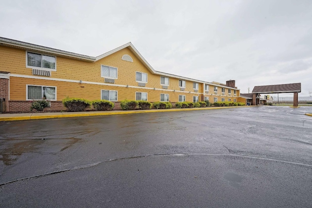 Gallery - Quality Inn & Suites
