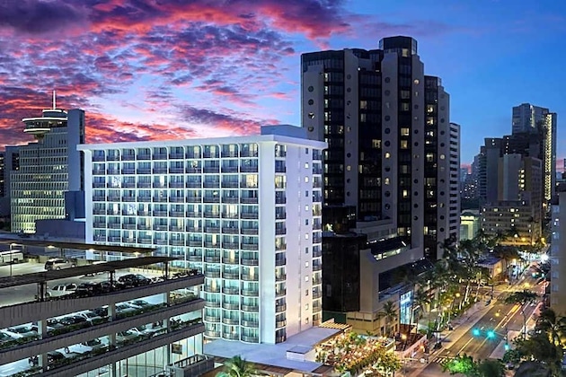 Gallery - The Laylow Waikiki, Autograph Collection