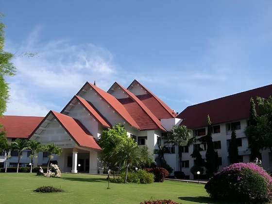 Gallery - Pailyn Sukhothai