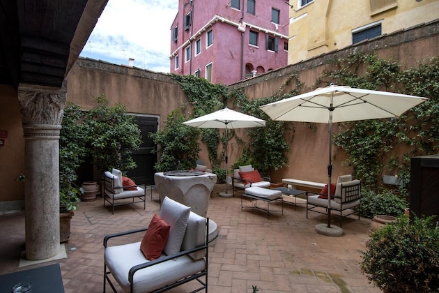 Gallery - Hotel Casa Verardo Residenza D'epoca
