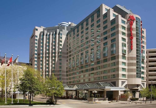 Gallery - Marriott Downtown At Cf Toronto Eaton Centre