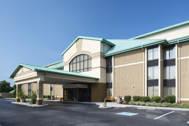 Gallery - Best Western Plus Cedar Bluff Inn