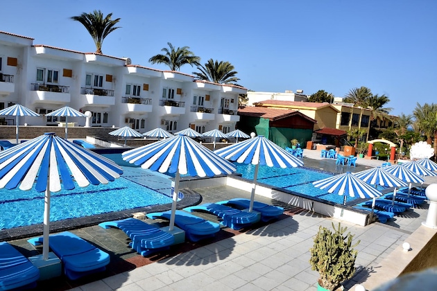 Gallery - Sand Beach Resort