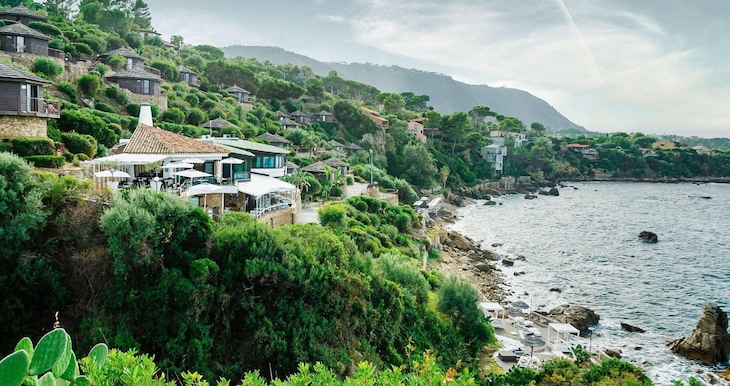 Gallery - Calanica Resort