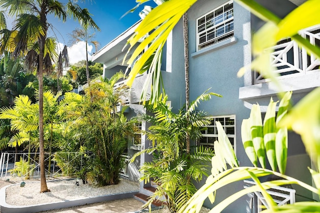 Gallery - The Palms Resort