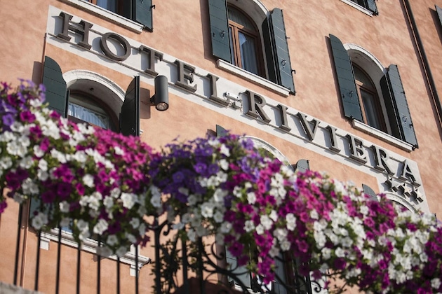 Gallery - Hotel Riviera