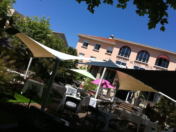 Gallery - Adonis Sanary Hotel Des Bains