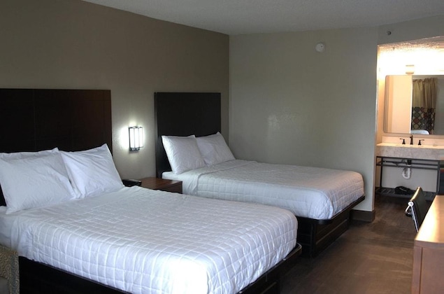 Gallery - Super 8 By Wyndham Atlanta Northeast Ga
