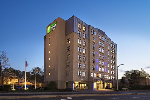 Gallery - Holiday Inn Express & Suites Boston - Cambridge, An Ihg Hotel