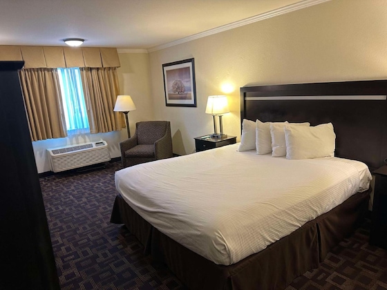 Gallery - Best Western Plus Inn Of Hayward