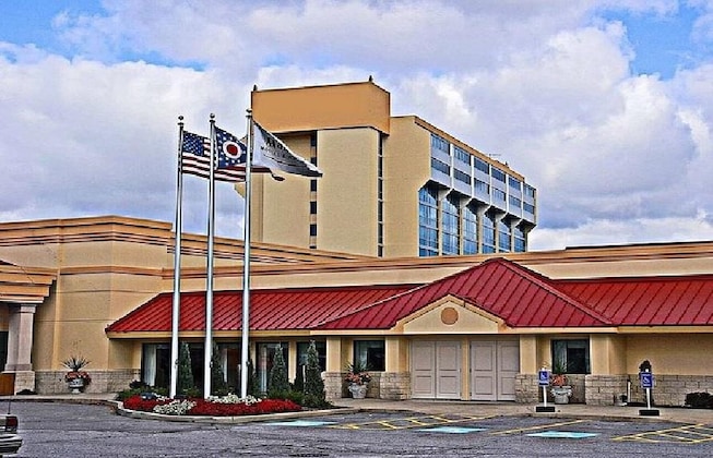 Gallery - Wyndham Cleveland Airport