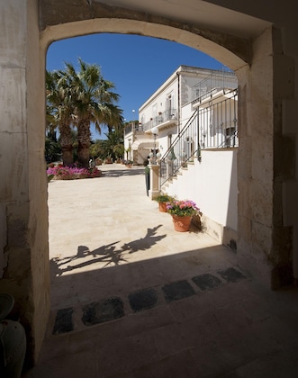 Gallery - Charme Hotel Villa Principe Di Fitalia