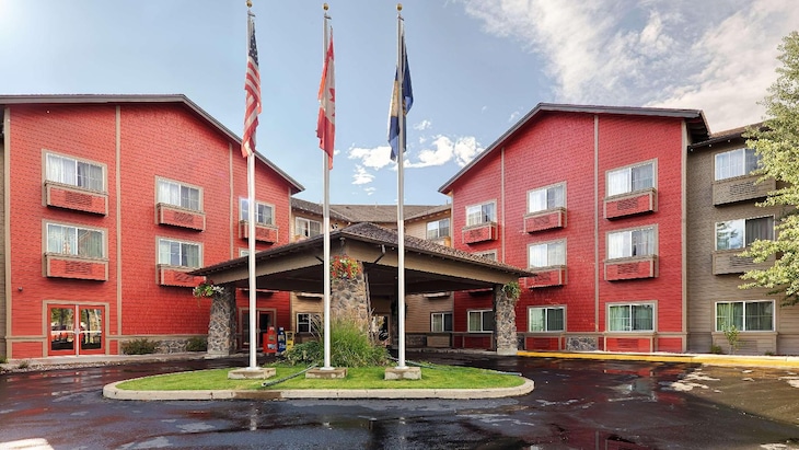 Gallery - Best Western Rocky Mountain Lodge