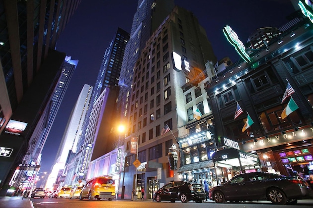 Gallery - 45 Times Square Hotel