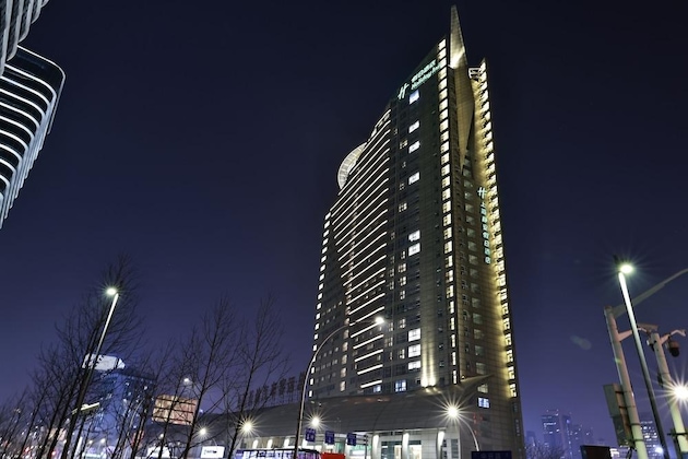 Gallery - Holiday Inn Shanghai Jing'an By Ihg