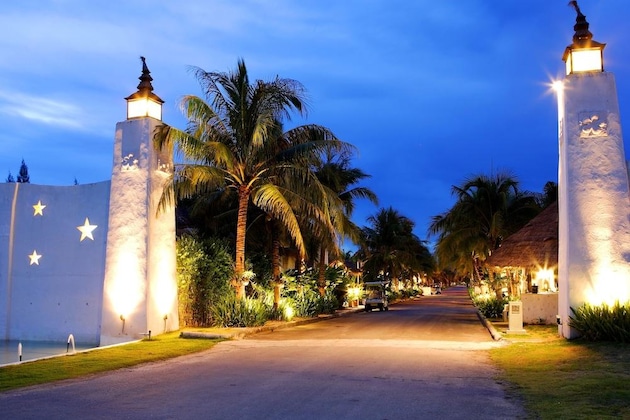 Gallery - Dhevan Dara Resort & Spa