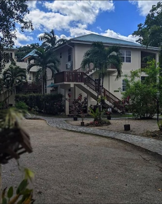 Gallery - Black Orchid Resort