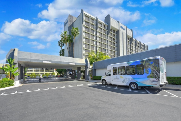 Gallery - Hilton Irvine Orange County Airport