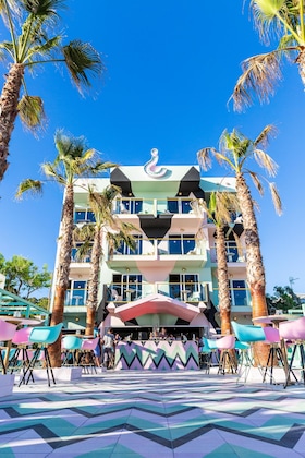 Gallery - Wi-Ki-Woo Boutique Hotel