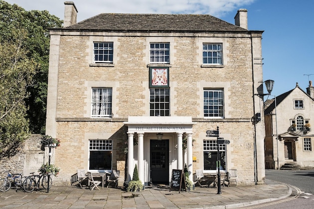 Gallery - Methuen Arms