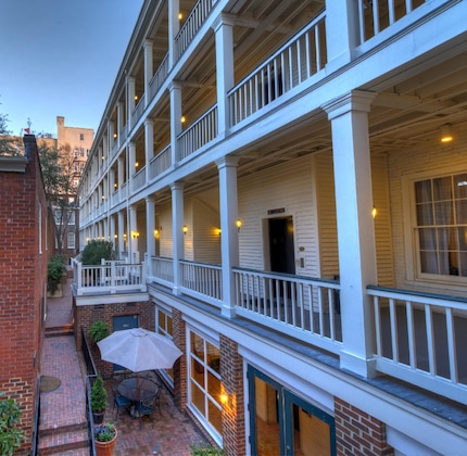 Gallery - Linden Row Inn
