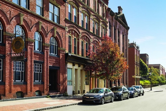 Gallery - Crowne Plaza Saint John Harbour View