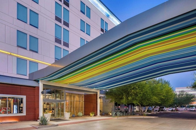 Gallery - Aloft Phoenix Airport