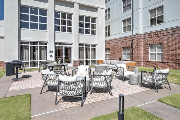 Gallery - Hampton Inn & Suites West Little Rock