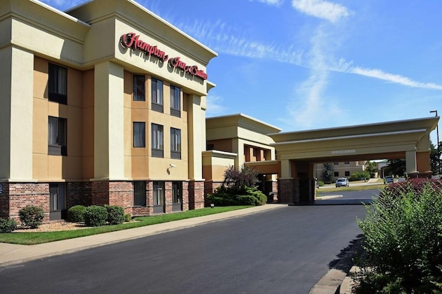 Gallery - Hampton Inn & Suites Springfield, MO