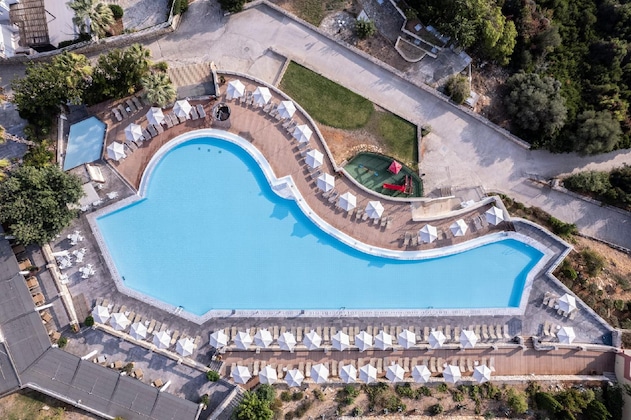 Gallery - Apostolata Island Resort & Spa