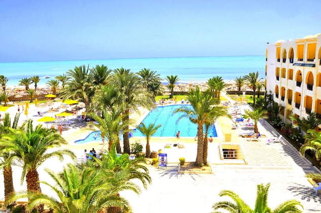 Gallery - Diana Beach