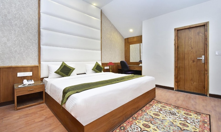Gallery - Hotel Snowcrest Manor