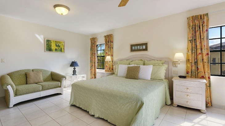 Gallery - Paradise Cove Resort