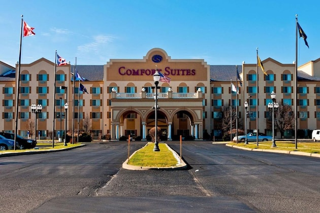 Gallery - Comfort Suites University Area