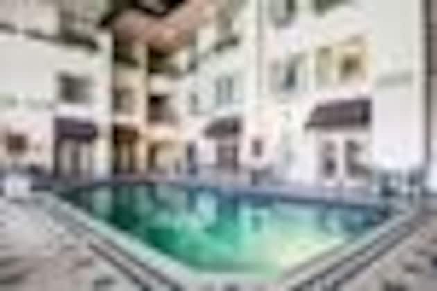 Gallery - Comfort Suites Milwaukee Airport