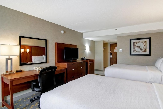 Gallery - Holiday Inn Oakville Centre By Ihg