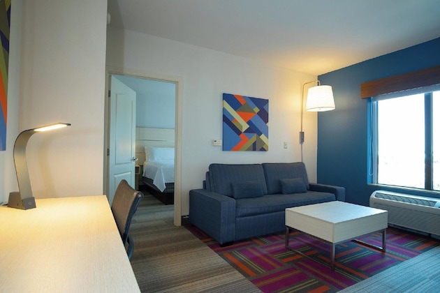 Gallery - Holiday Inn Express & Suites, International Drive By Ihg