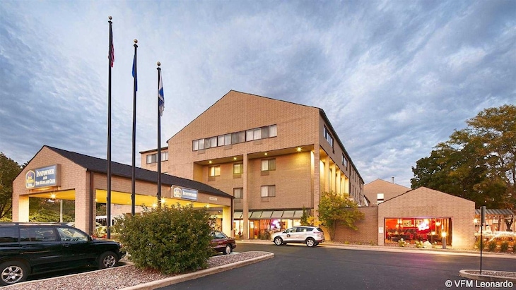Gallery - Best Western Plus InnTowner Madison