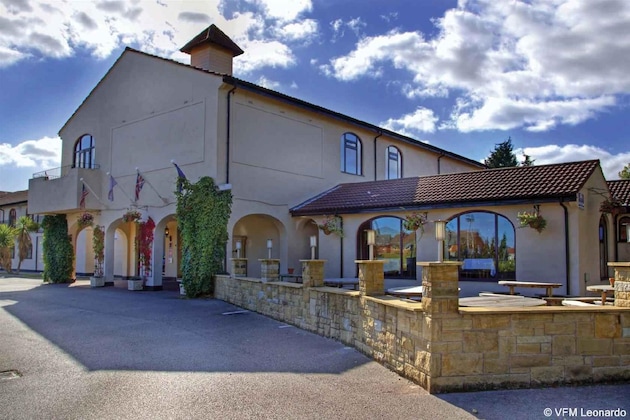 Gallery - Everglades Park Hotel