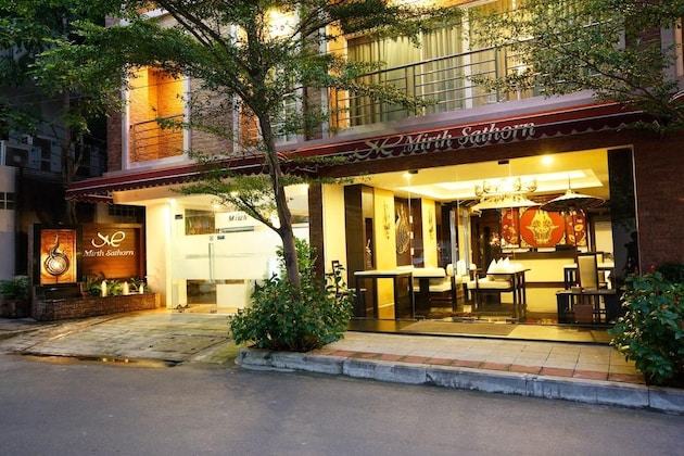 Gallery - Mirth Sathorn Hotel