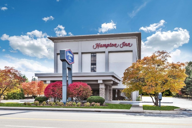 Gallery - Hampton Inn Traverse City