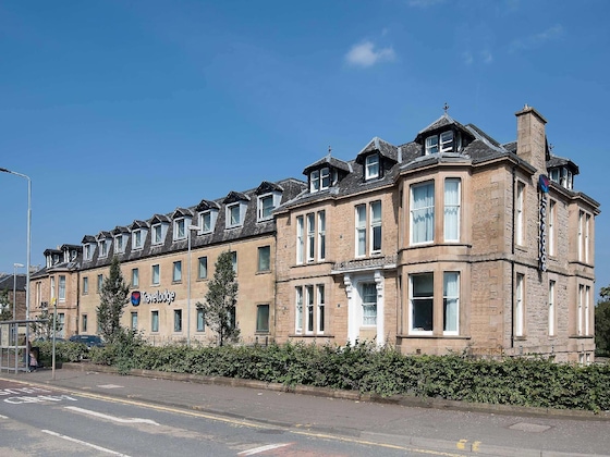 Gallery - Travelodge Edinburgh Cameron Toll