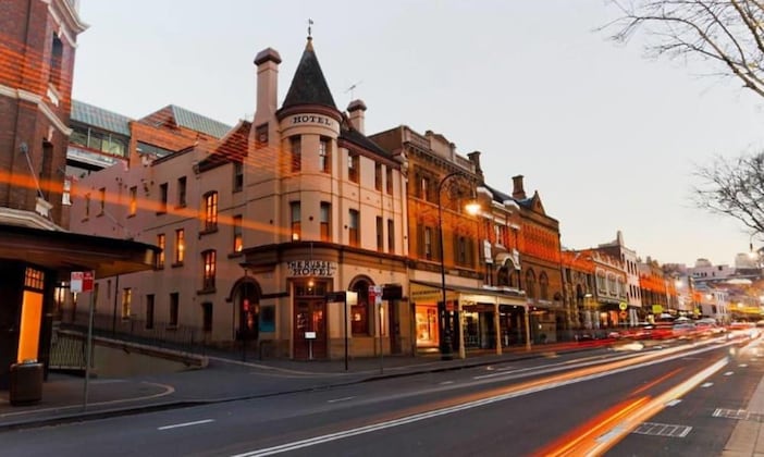 Gallery - The Russell Hotel