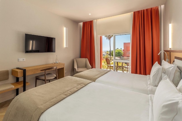 Gallery - Belavista Da Luz – Wellness & Lifestyle Hotel