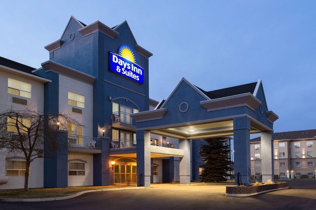 Gallery - Days Inn & Suites By Wyndham Brooks