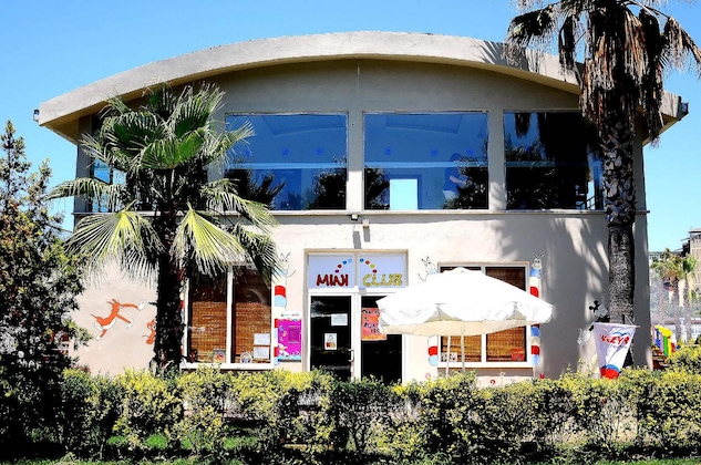 Gallery - Holiday Garden Resort